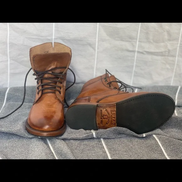 Sutro woman’s hand crafted leather boots size 7. Brand new, never worn. - Picture 3 of 5